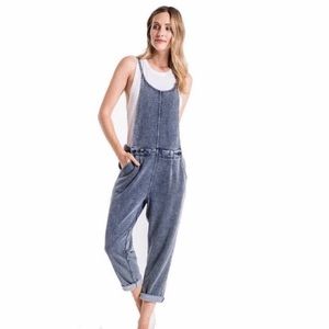 NWT Z Supply Terry Fabric with mineral wash